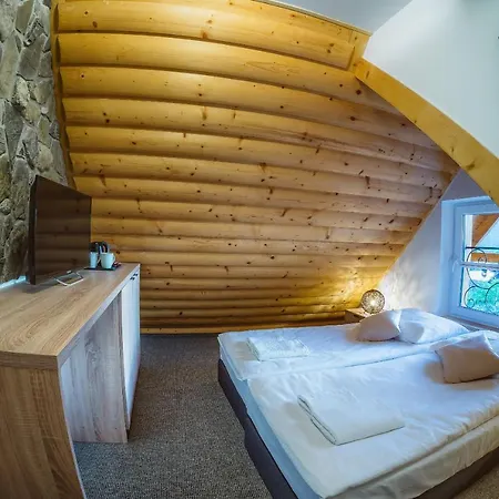 Na Skarpie Bed & Breakfast